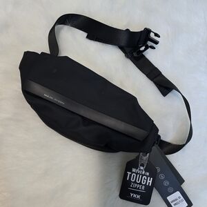 Mark Ryden Carl Single Shoulder Bag MR8662 Black